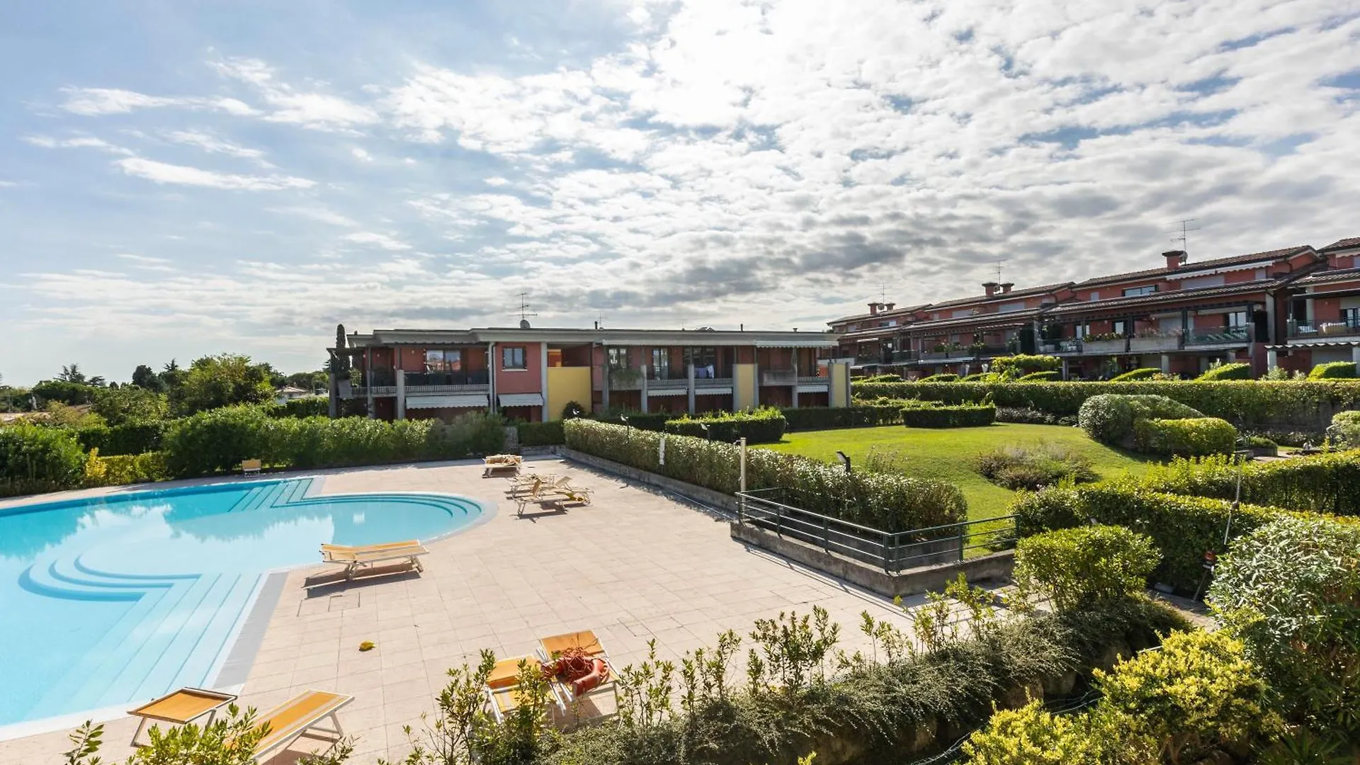 Delizioso Residence Vista Lago Desenzano del Garda 0*,  Italy